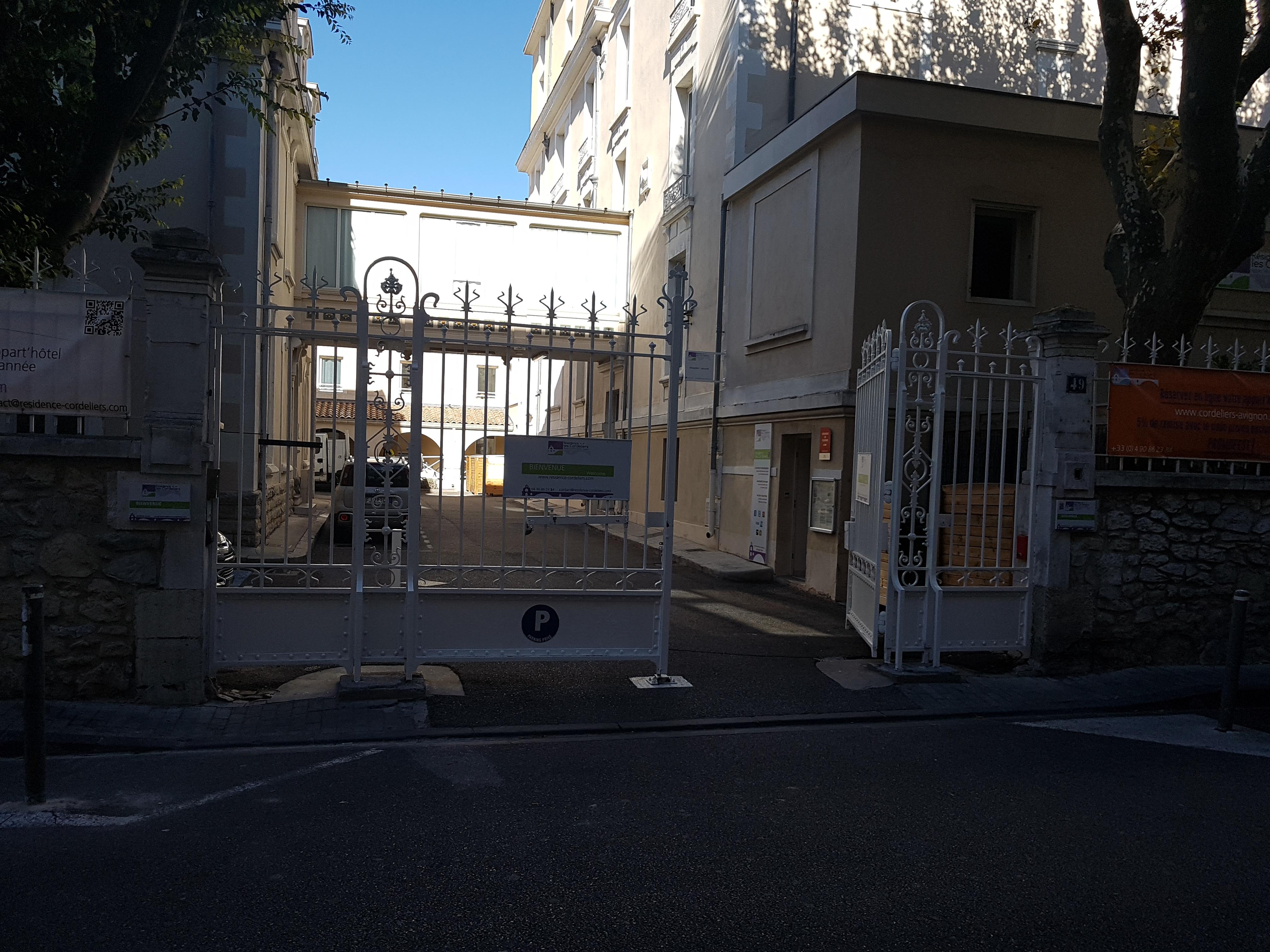 Résidence Les Cordeliers Avignone Esterno foto